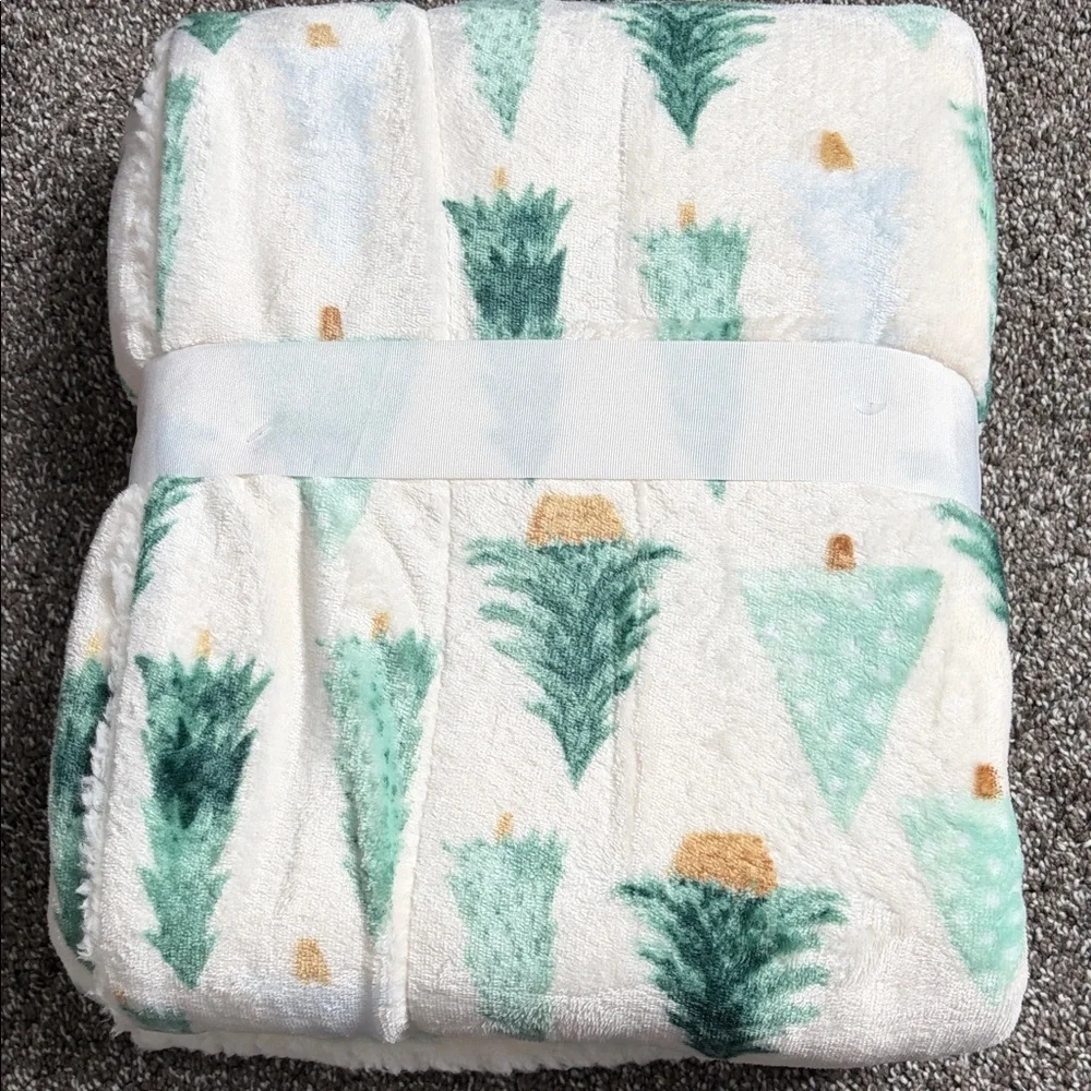 legacy & main luxury throw